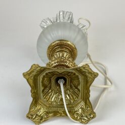 Žalvariniai staliniai šviestuvai stikliniais gaubtais 2 vnt. komplektas 14x14x33,5 cm