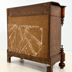 Medinė dviejų durų ir vieno stalčiaus komoda su raudonmedžio lukštu 48x103x99 cm