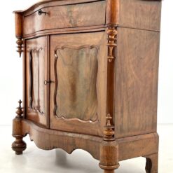 Medinė dviejų durų ir vieno stalčiaus komoda su raudonmedžio lukštu 48x103x99 cm