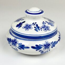 Keramikinė rankomis tapyta delfto stiliaus apvali dėžutė 13,5x13,5x10,5 cm