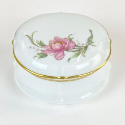 Prancūziška porcelianinė Leclair Limoges dėžutė 9x9x5 cm