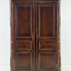 Ąžuolinė dviejų durų rūbų spinta 62x143x212 cm