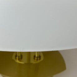 Lubinis metalinis aukso spalvos TRIO Lighting Group šviestuvas su stikliniu baltos spalvos gaubtu 37x37x30 cm