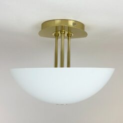 Lubinis metalinis aukso spalvos TRIO Lighting Group šviestuvas su stikliniu baltos spalvos gaubtu 37x37x30 cm