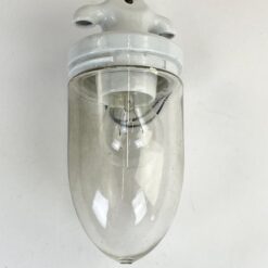 Pakabinamas Bauhaus laikotarpio keramikinis šviestuvas stikliniu gaubtu 10,5×10,5×27 cm